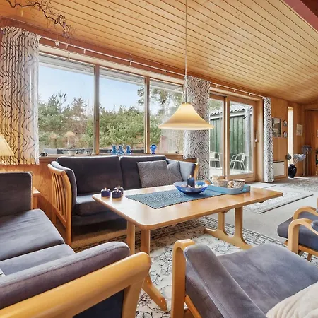 Nada - 200m From The Sea By Interhome Vester Somarken